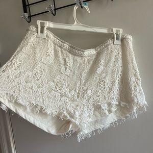 Cream lace shorts